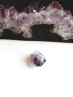 Ham Ametist Orta Boy Tekli Diş Kristal Taş