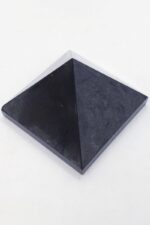 Tamburlanmış Shungite Piramit Doğal Taş - Görsel 2