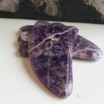 Ametist Gua-Sha Masaj Tarağı