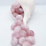 Kristal Izgaralar İçin Tamburlanmış Pembe Kuvars