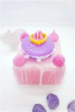Mor Makaronlu Pembe Kremalı Kare pasta Çılgın Mumu - Görsel 2